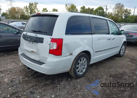2015 Chrysler Town & Country Touring из США, поврежденный, VIN 2C4RC1BG7FR755174